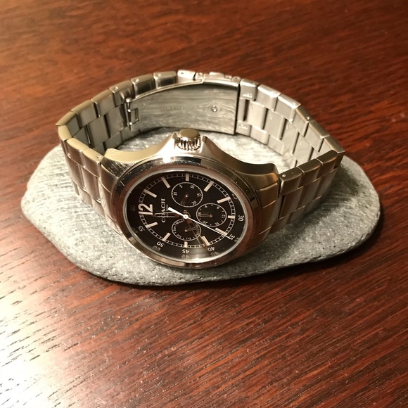 Genuine Coach Men’s Barrow Round Watch 42mm Silver - Picture 4 of 8